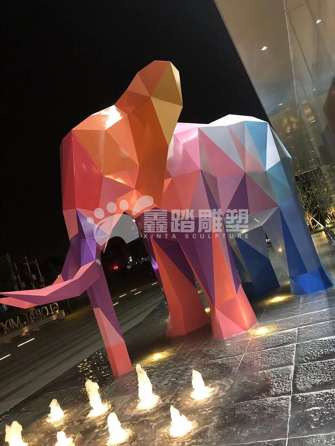 售楼处整装不锈钢雕塑的装饰风格订制厂家