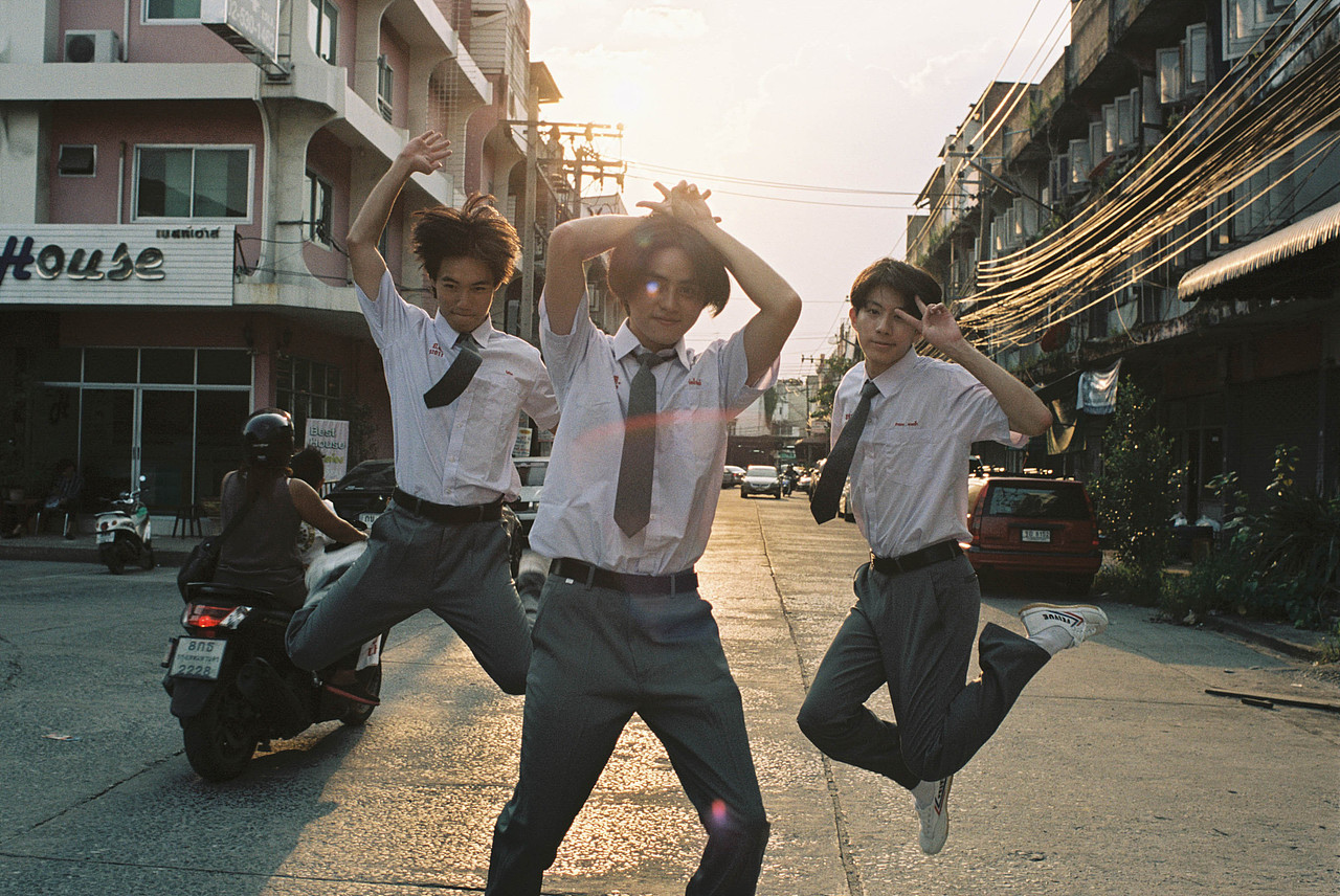 冲吧冲吧（图ZMTkxNzM3NTA4） - 人像摄影 - 站酷设计师NiccoCai原创素材 - 站酷ZCOOL