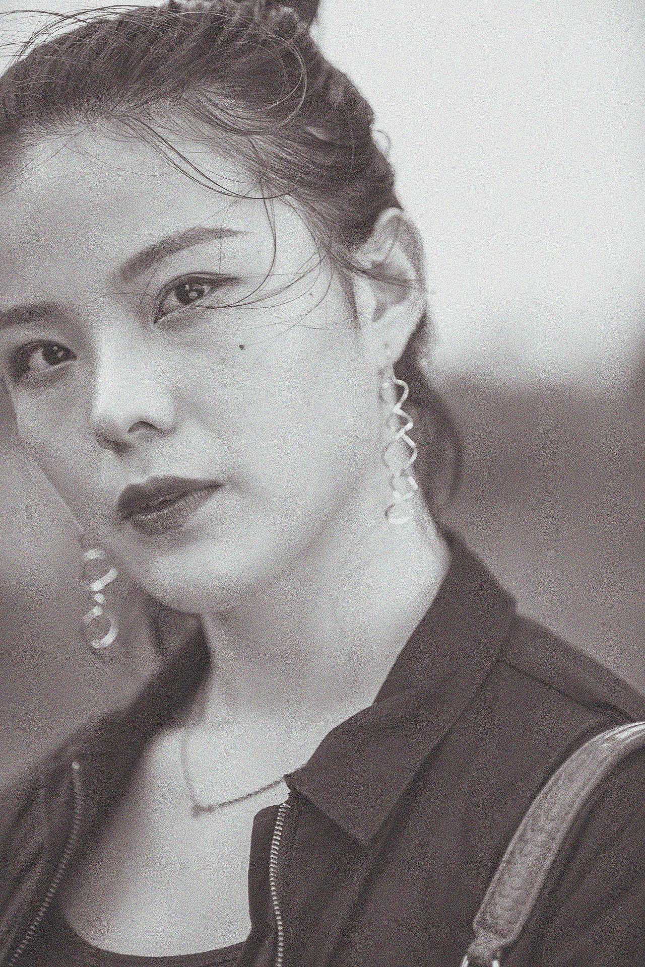 董小姐与杨小姐（图ZNTM0NTk5Mjg=） - 人像摄影 - 站酷设计师Aries_Hua原创素材 - 站酷ZCOOL