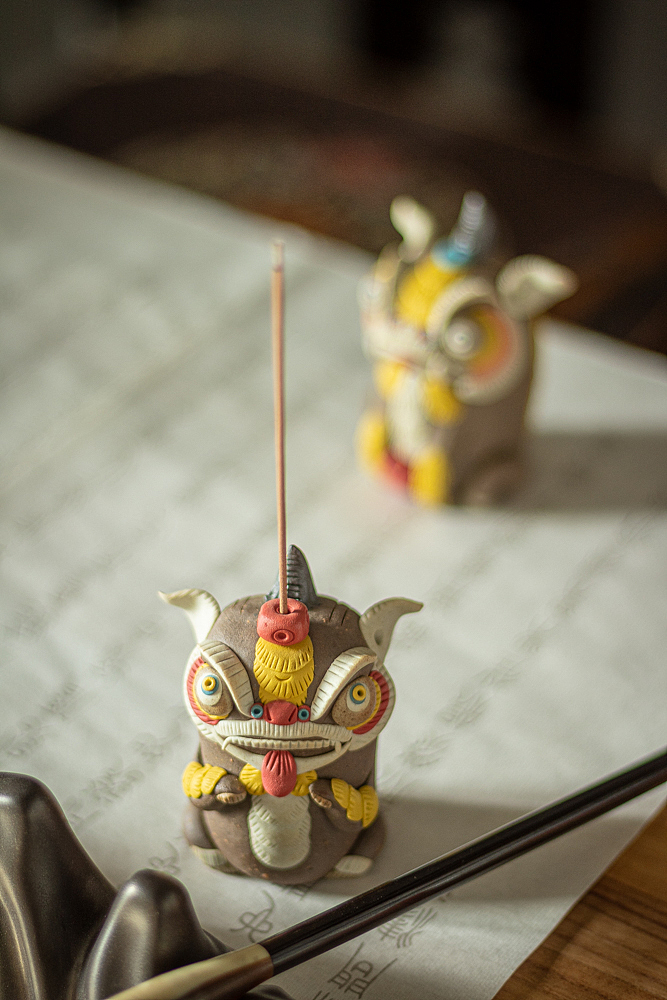 器十二 原创手工陶瓷醒狮茶宠香插摆件（图ZMTkyMTk1MDky） - 其他手工艺 - 站酷设计师器十二原创素材 - 站酷ZCOOL