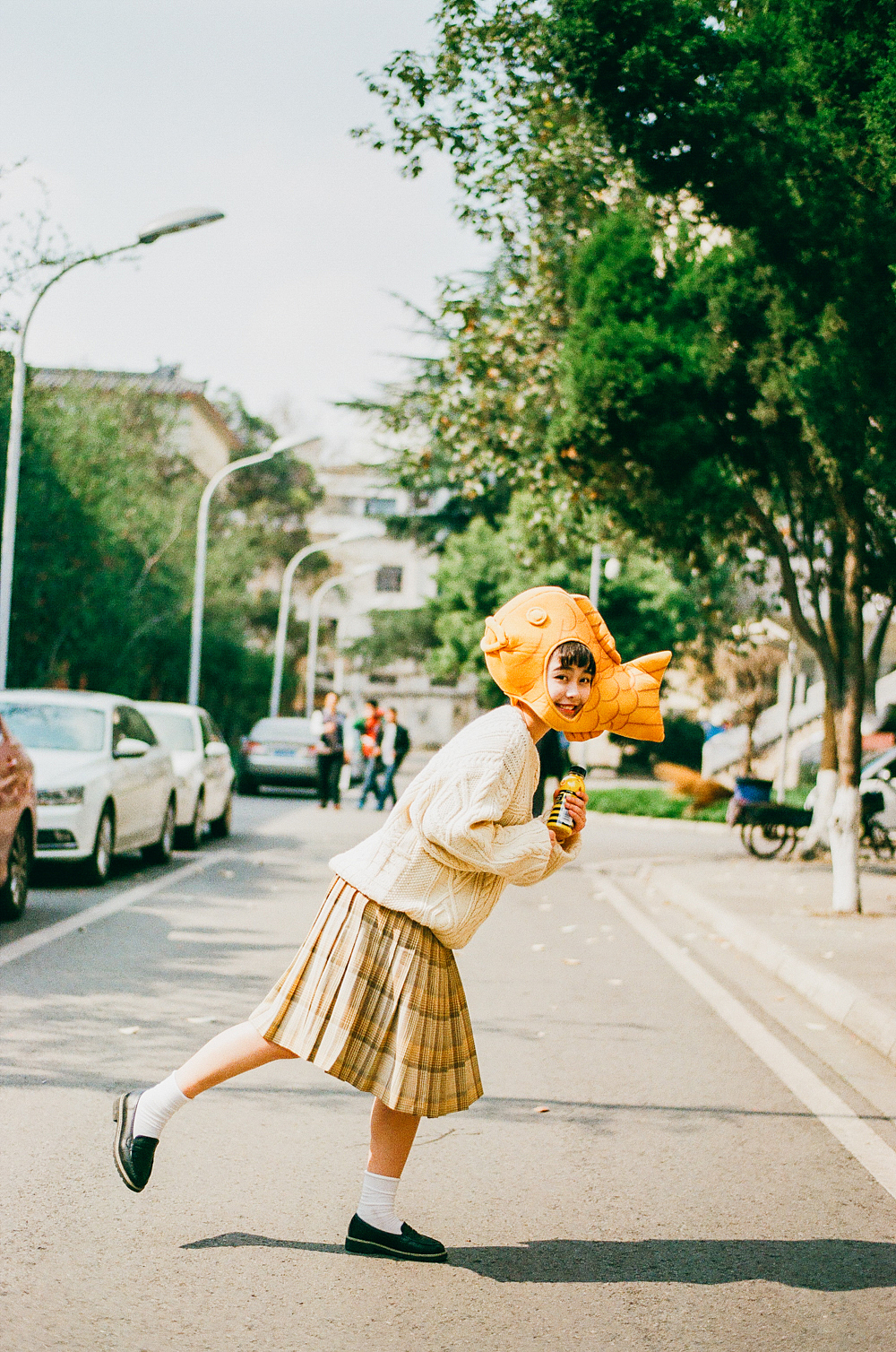 阳光下的鱼（图ZNzUyMDEzMTY=） - 人像摄影 - 站酷设计师书小白原创素材 - 站酷ZCOOL