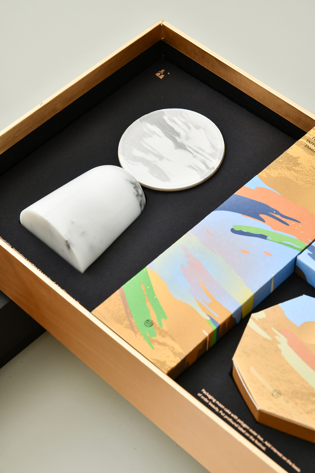 xue works | 见南花-香风-中秋礼盒(黑金款)