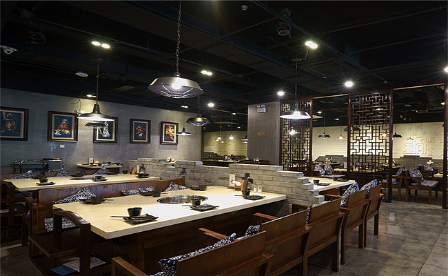 成都高新火锅店商铺装修设计 17748495809