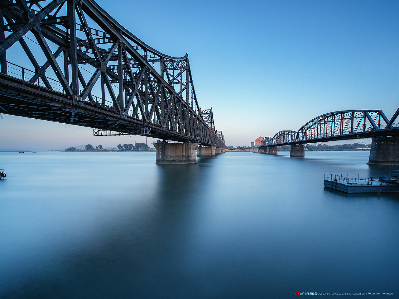 《鸭绿江大桥》|摄影|风光摄影|摄影师子意 - 原创作品 - 站酷 (ZCOOL)