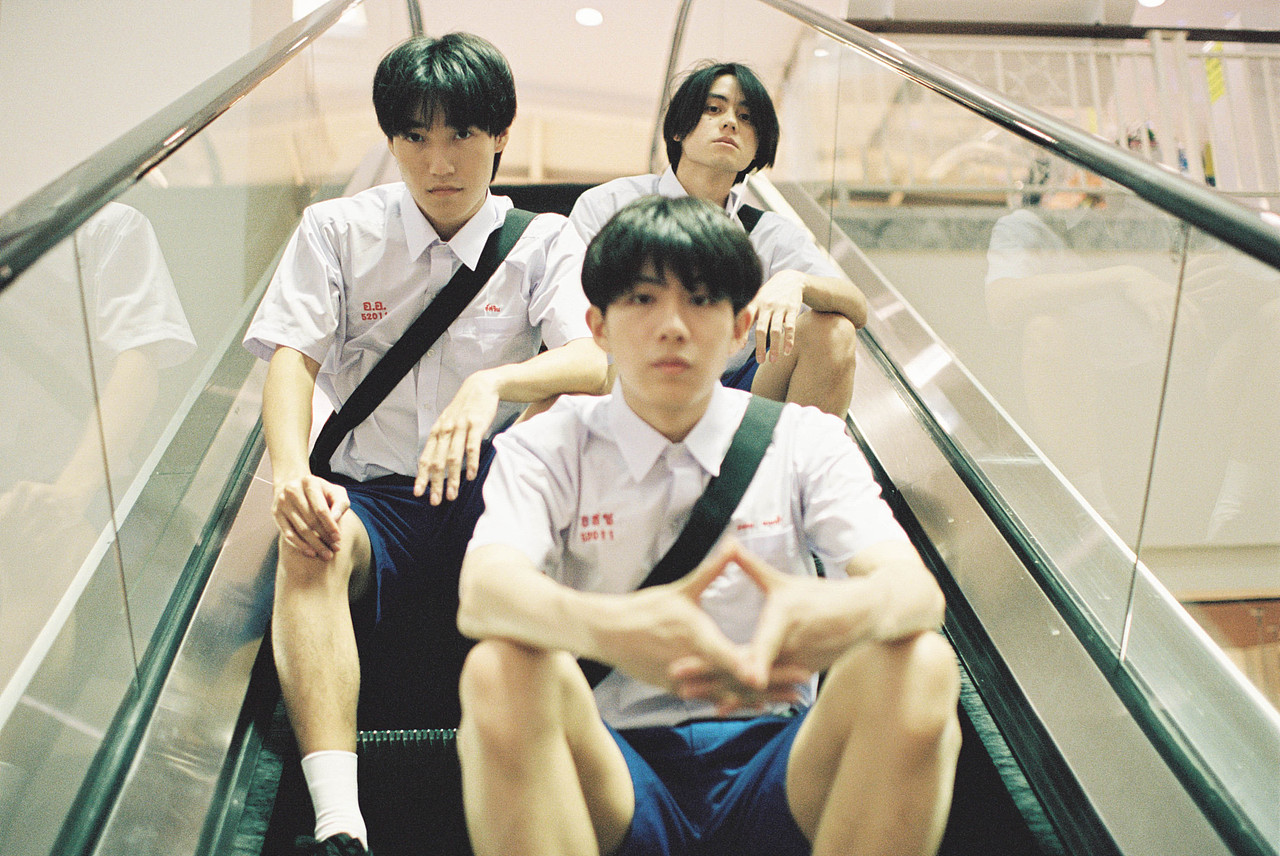 冲吧冲吧（图ZMTkxNzM3ODEy） - 人像摄影 - 站酷设计师NiccoCai原创素材 - 站酷ZCOOL