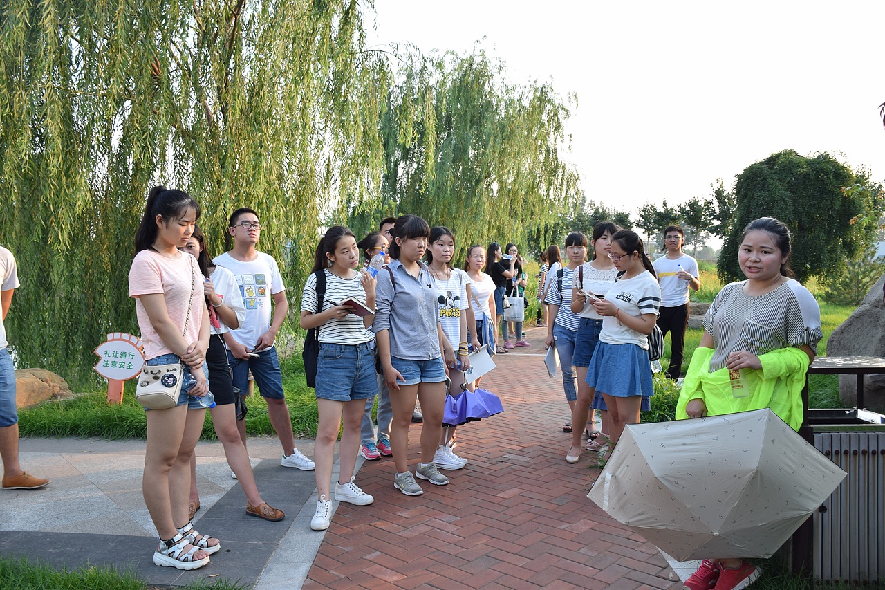 晋绘手绘暑假班学生照片（图ZNjYxMzU3ODg=） - 人像摄影 - 站酷设计师晋绘手绘原创素材 - 站酷ZCOOL