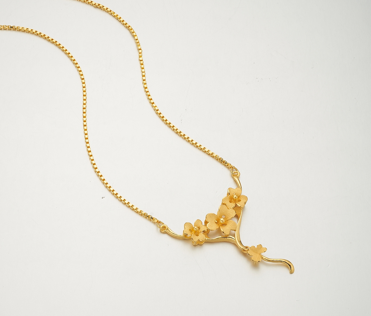 白底圖（圖ZMjk3NjU5OTY4） - 修圖/后期 - 站酷設(shè)計(jì)師深圳珠寶腕表攝影原創(chuàng)素材 - 站酷ZCOOL