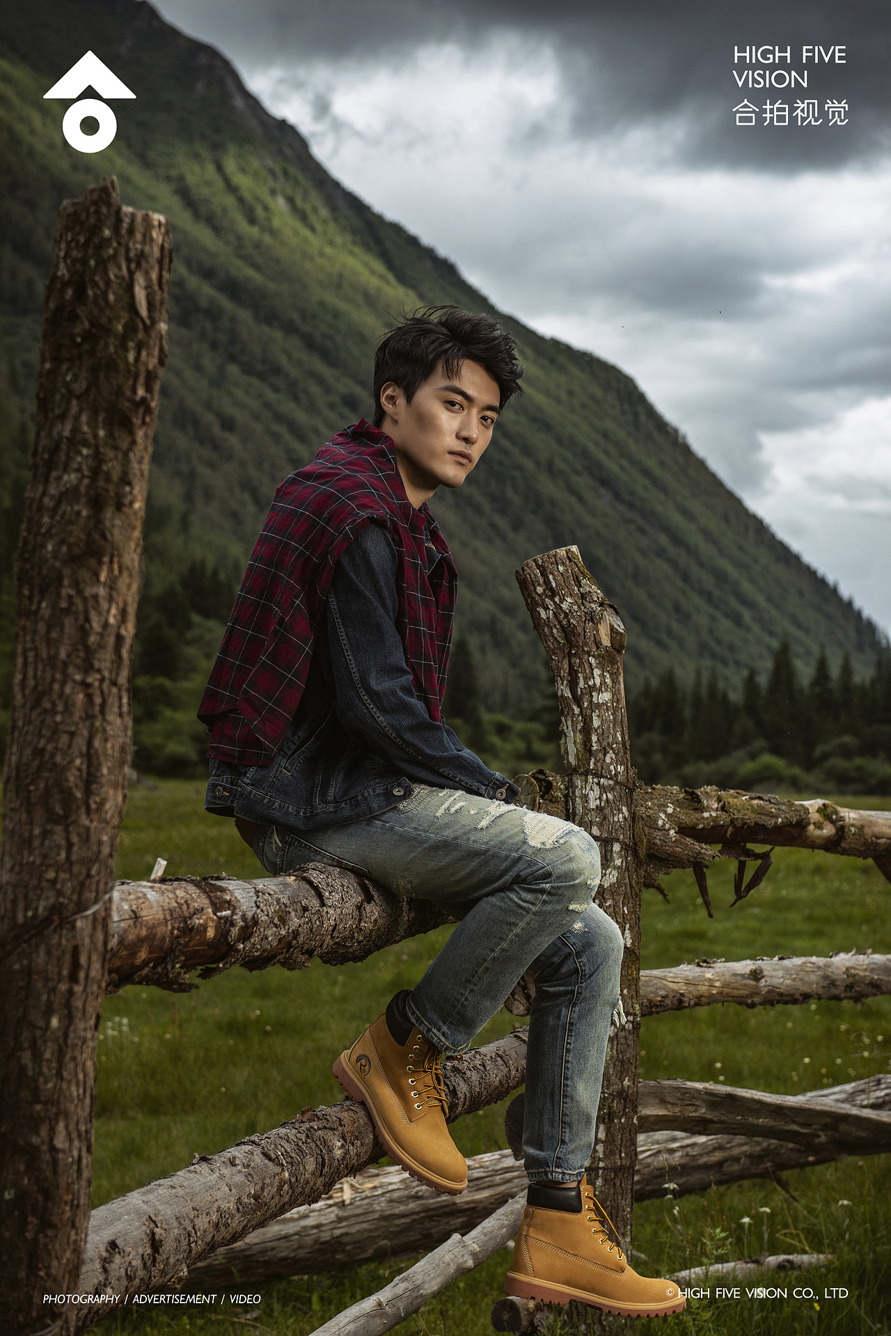 产品服装/路伴登山鞋