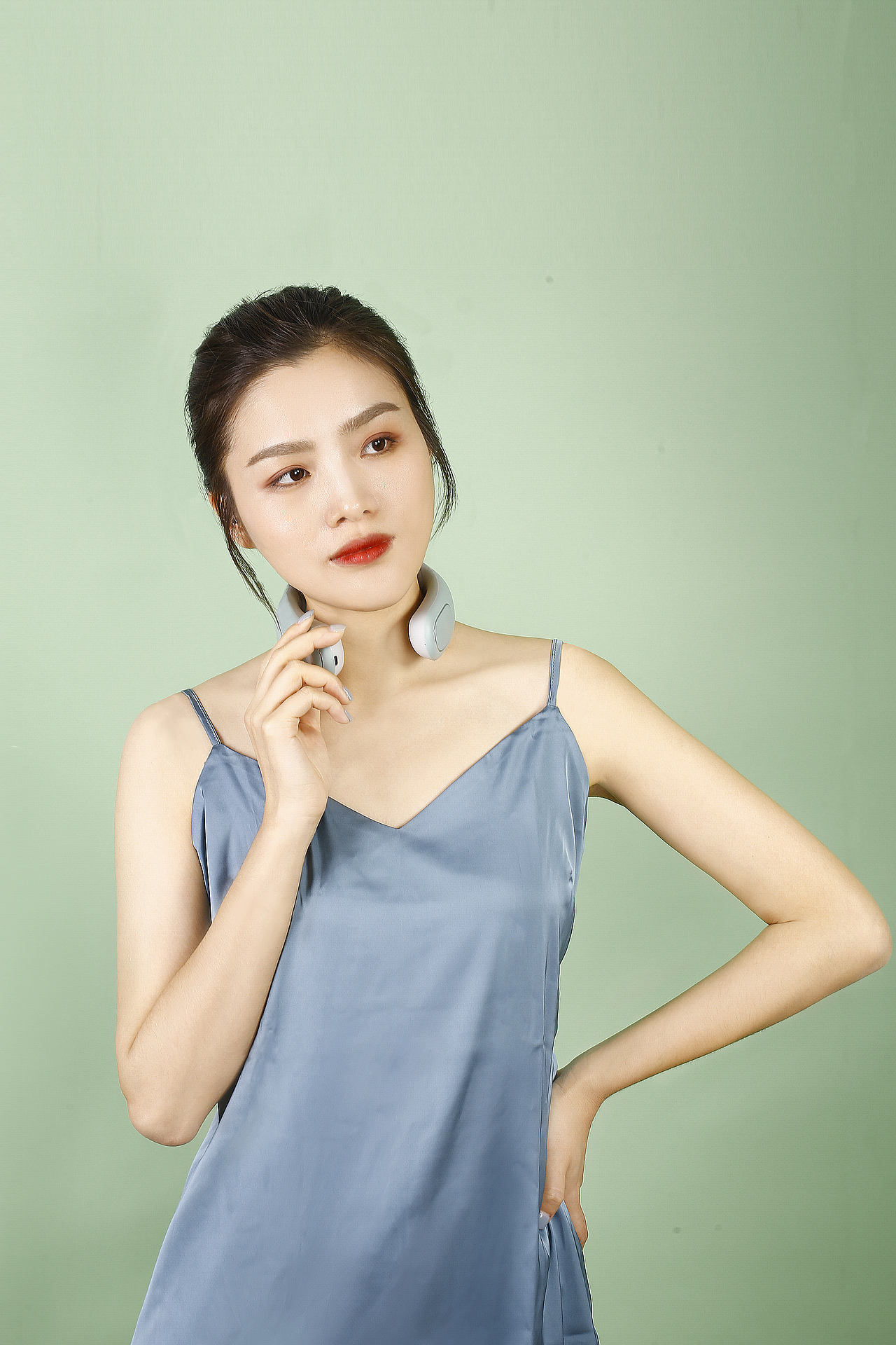 南极人护颈仪拍摄（图ZMjMzMzg4MDky） - 产品摄影 - 站酷设计师HeyHedy原创素材 - 站酷ZCOOL