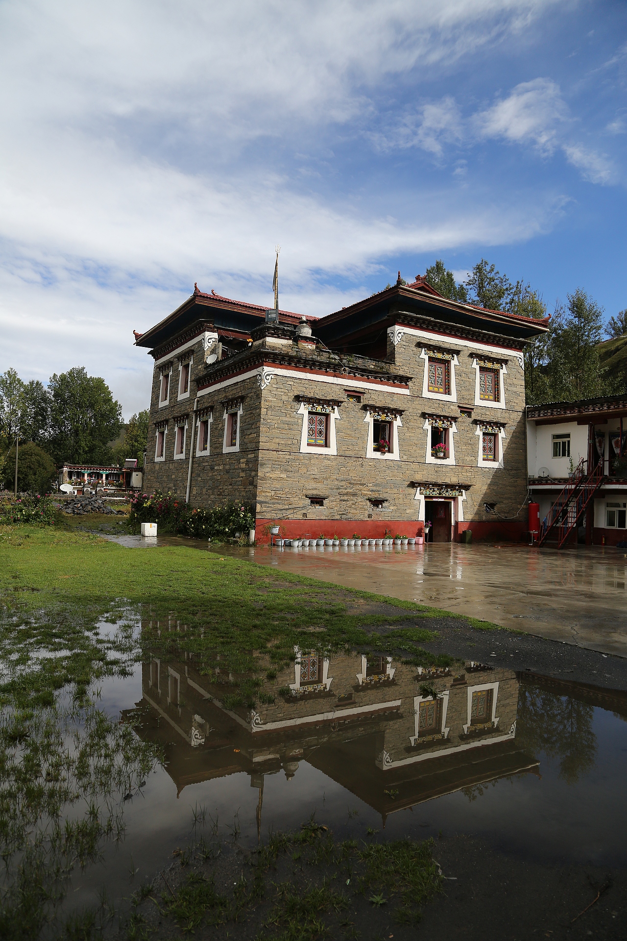 四川甘孜风光（图ZNDk5NTc3OTY=） - 风光摄影 - 站酷设计师洛克桑塔纳原创素材 - 站酷ZCOOL