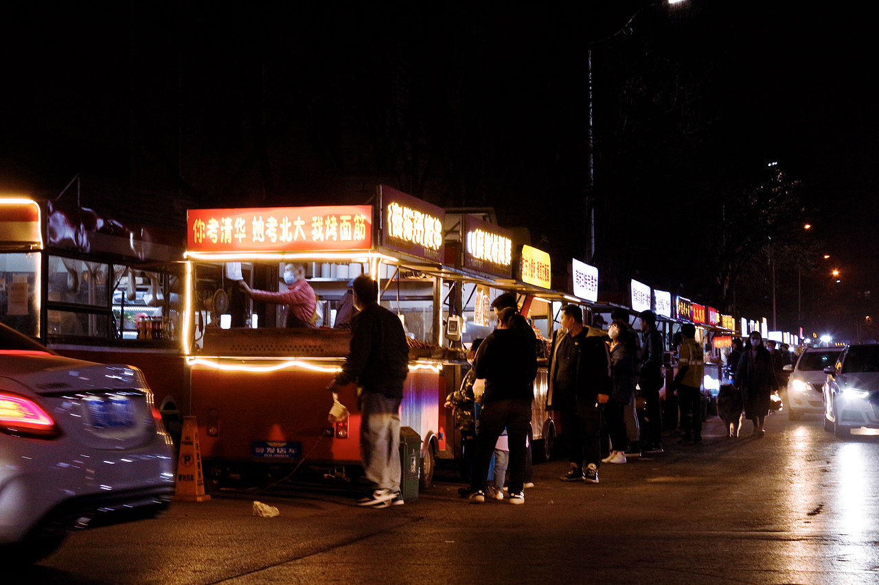 夜市，同样可以慰藉人心（图ZMjQ4OTI1MTg4） - 其他摄影 - 站酷设计师安安大喵原创素材 - 站酷ZCOOL