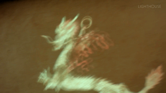 总是担心一些中国的传统艺术会被遗忘，总是想尽各种方式方法永远的留住这份伟大的艺术创作，可我们也只能做到冰山一角，所以希望每位设计师多一些传承中国传统艺术文化的作品，留住这份美好~~