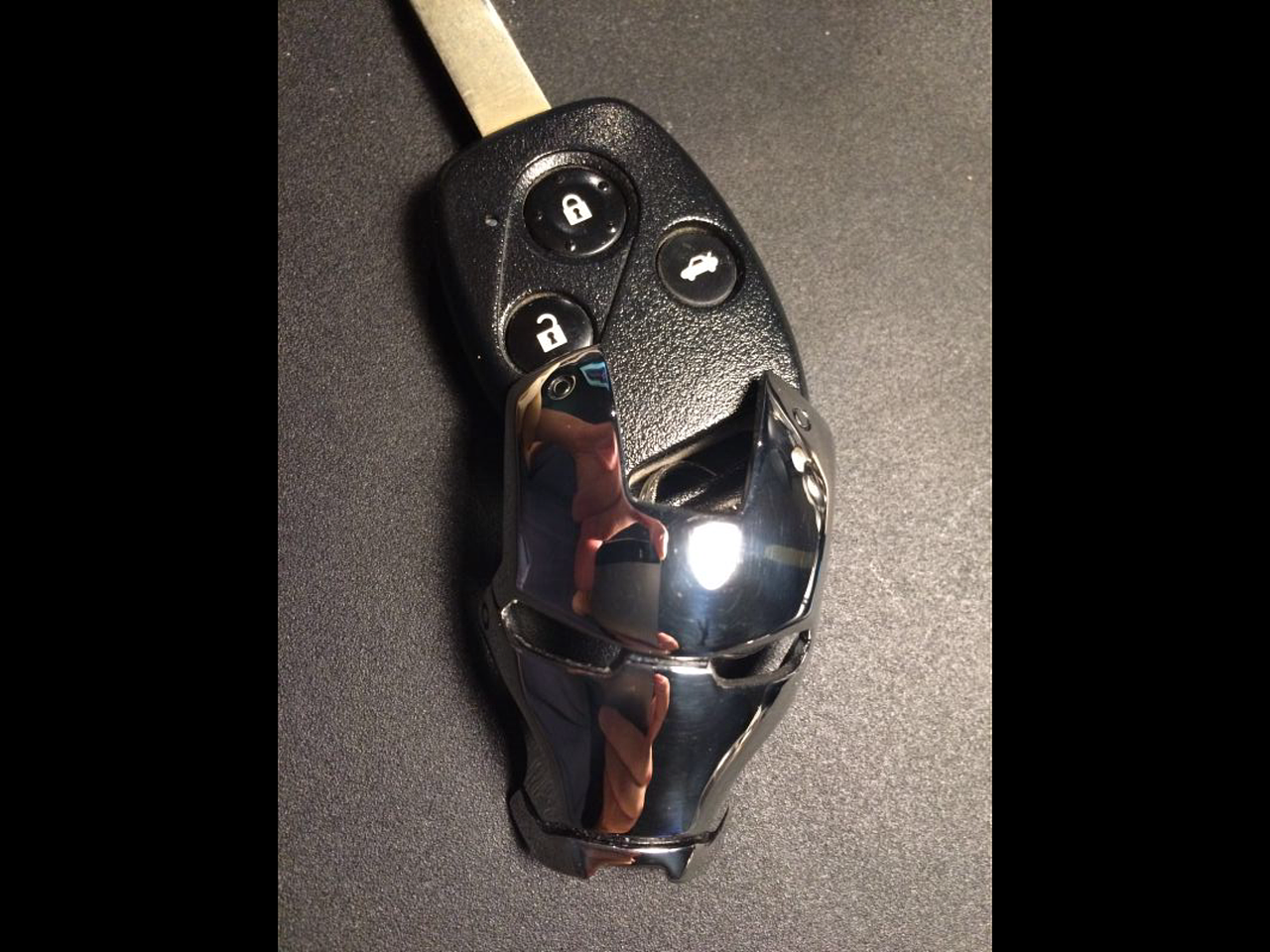 Yuxdesign Iron man mask stainless steel（图ZNDExNTYxOTY=） - 手办/模玩 - 站酷设计师yuxdesign原创素材 - 站酷ZCOOL
