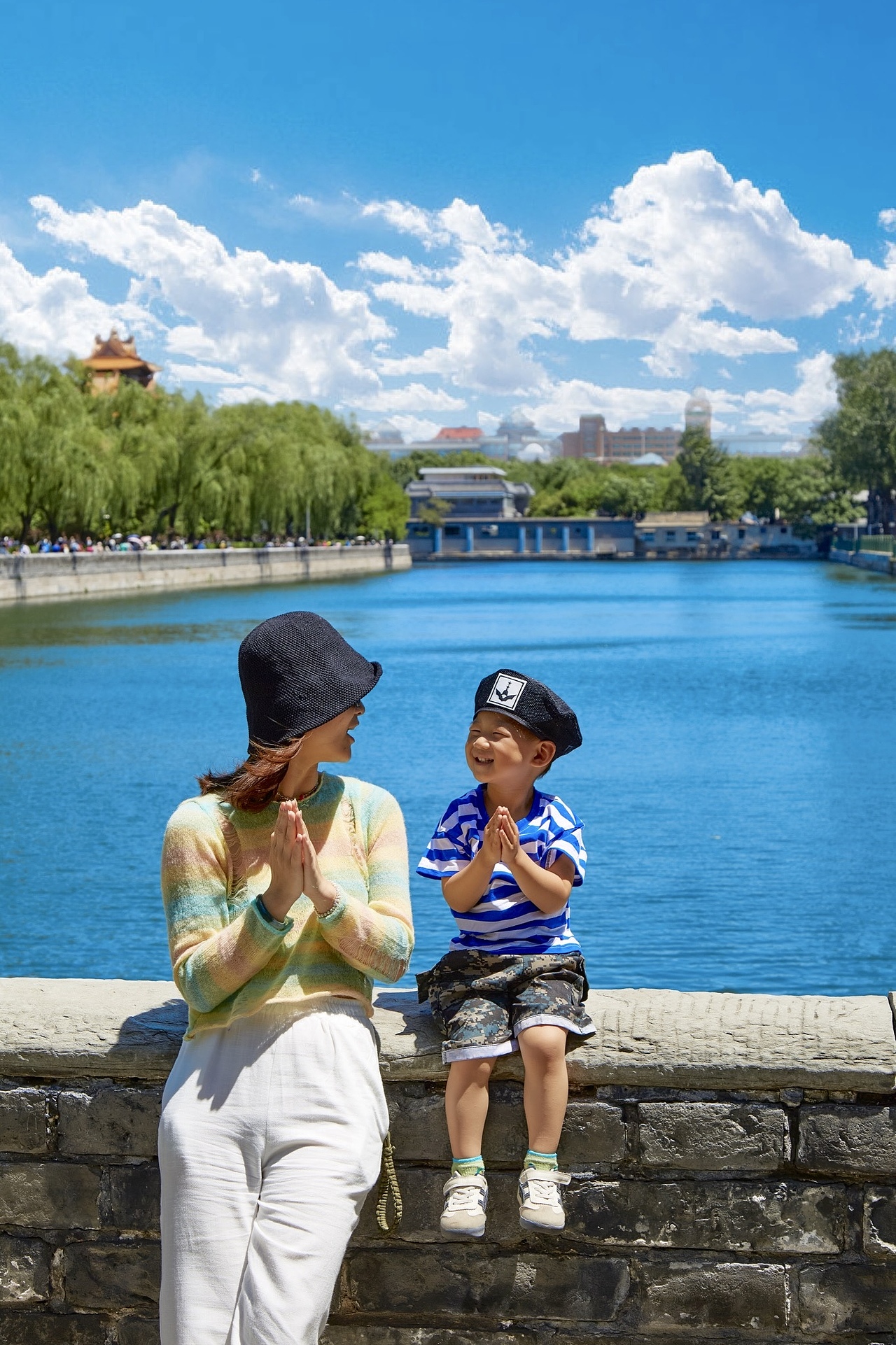 儿童摄影 | 我爱北京天安门（图ZMzY5NjMyMjA0） - 人文/纪实摄影 - 站酷设计师食光纪_原创素材 - 站酷ZCOOL