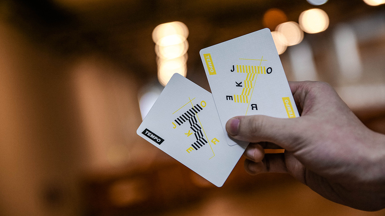 Tempo 荧光花切扑克纸牌系列设计（图ZMjk0NDY2MDg0） - 包装 - 站酷设计师ARK方舟扑克原创素材 - 站酷ZCOOL