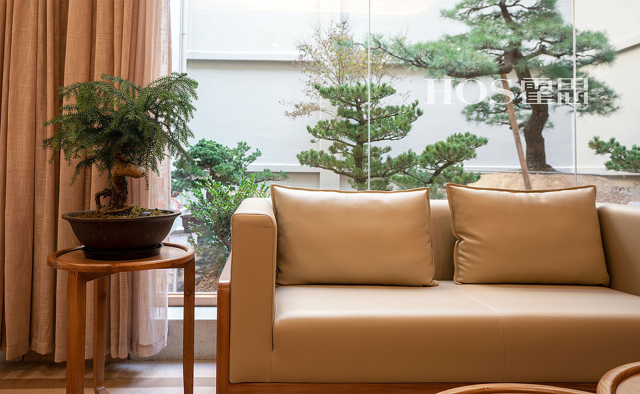 门诊大厅休息等候区域