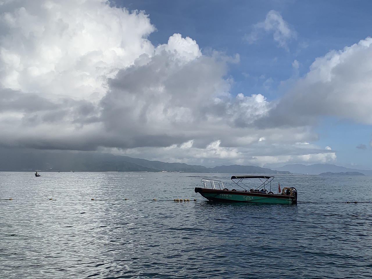 清晨看不到日出的海邊（圖ZMjcyNzYwNzA4） - 風(fēng)光攝影 - 站酷設(shè)計(jì)師戈塔原創(chuàng)素材 - 站酷ZCOOL