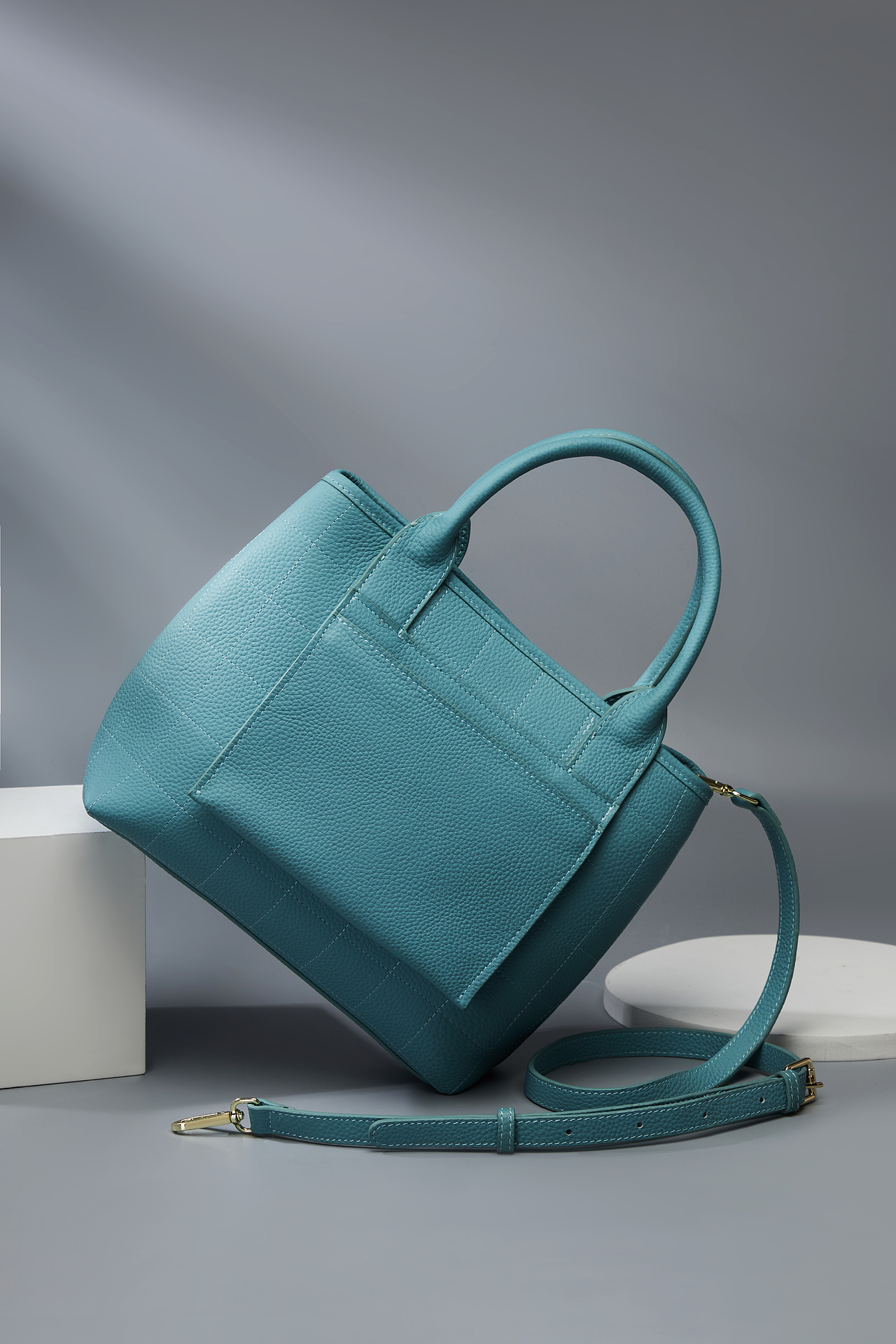 广州金也专业皮具包包鞋子产品电商摄影拍摄公司