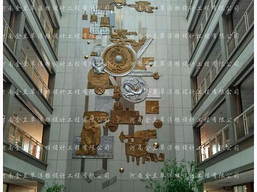 【案例】校图书馆雕塑壁画厂家（图）