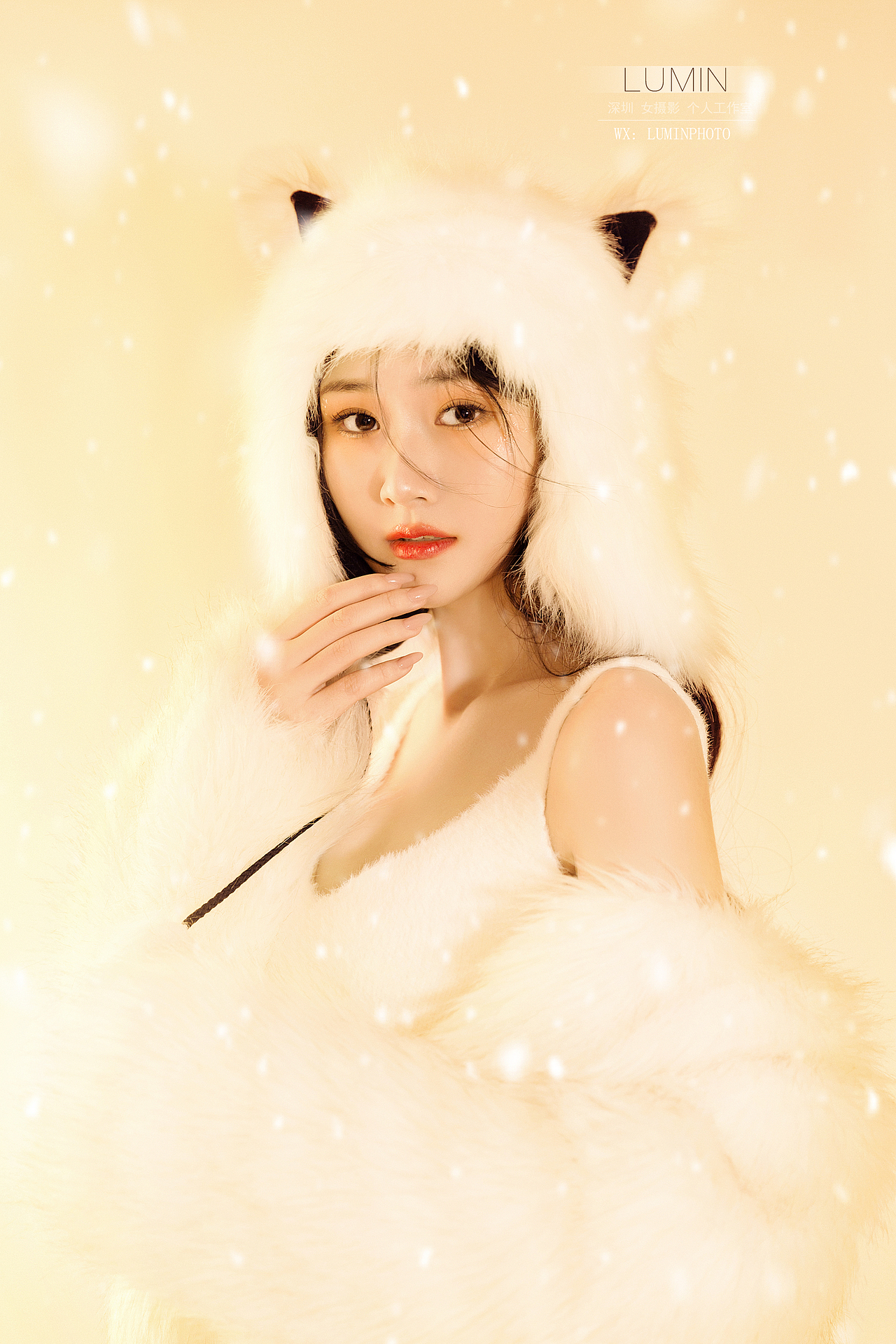 立冬了 ❄️ 毛衣写真拍摄 下雪 毛毛外套帽子 可爱