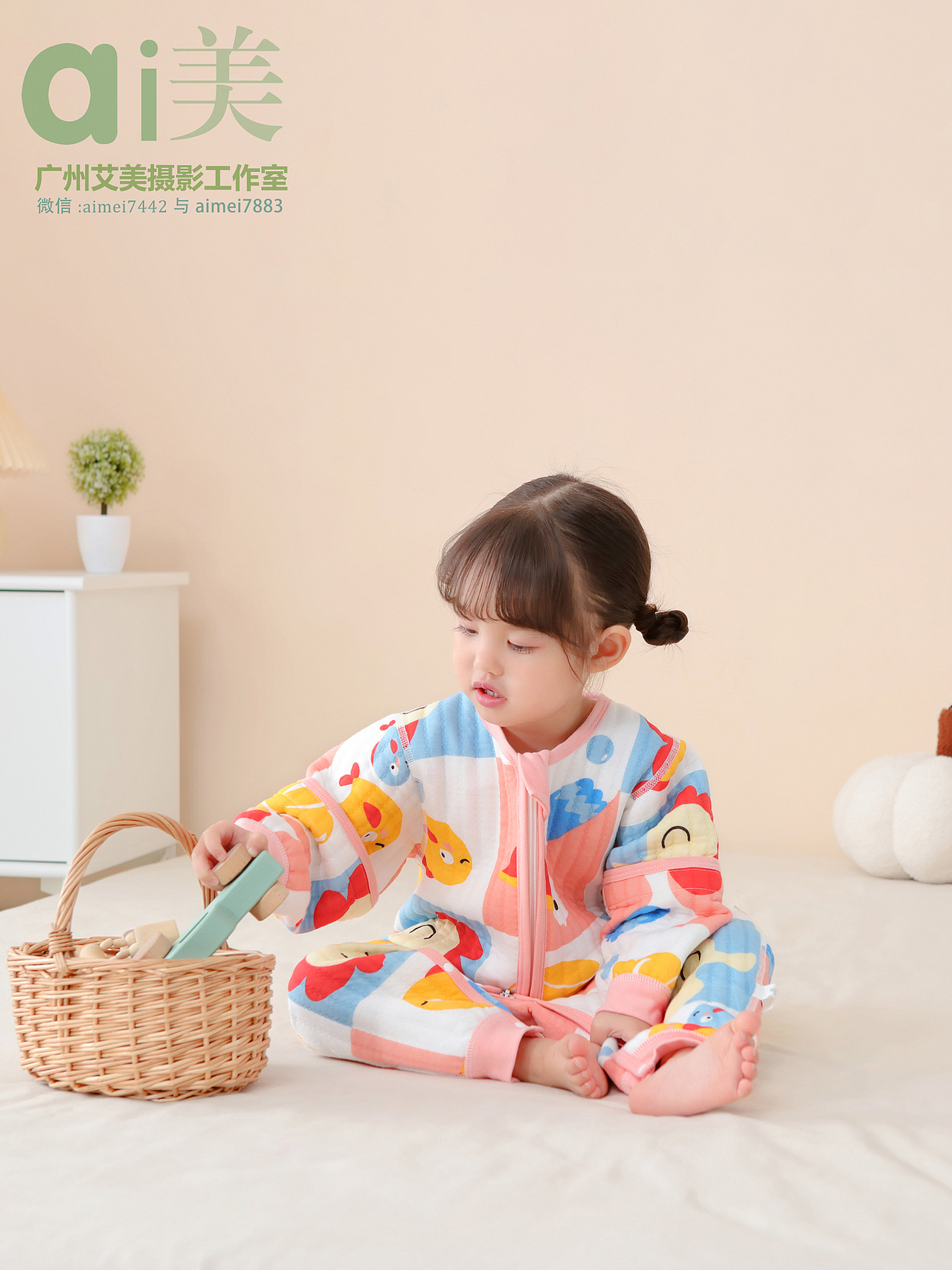 童装拍摄广州外国母婴装儿童产品拼拍模特拍照淘宝摄影