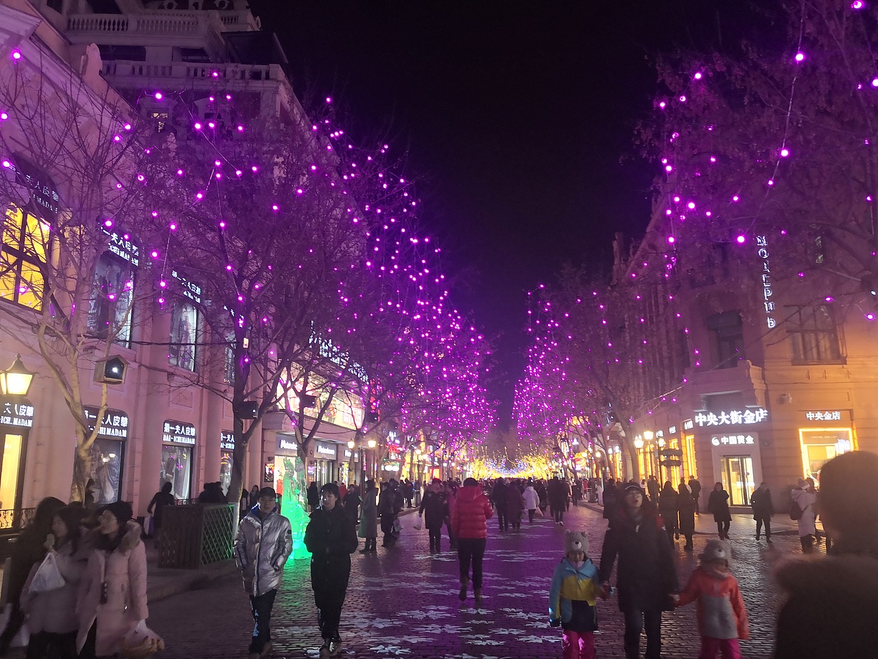 哈尔滨中央大街摄影（图ZMTQzMjY0OTky） - 环境/建筑摄影 - 站酷设计师karagounis原创素材 - 站酷ZCOOL