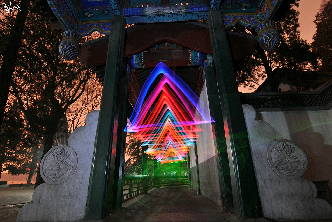 One Night In Beijing 光绘新作 By RoyWang