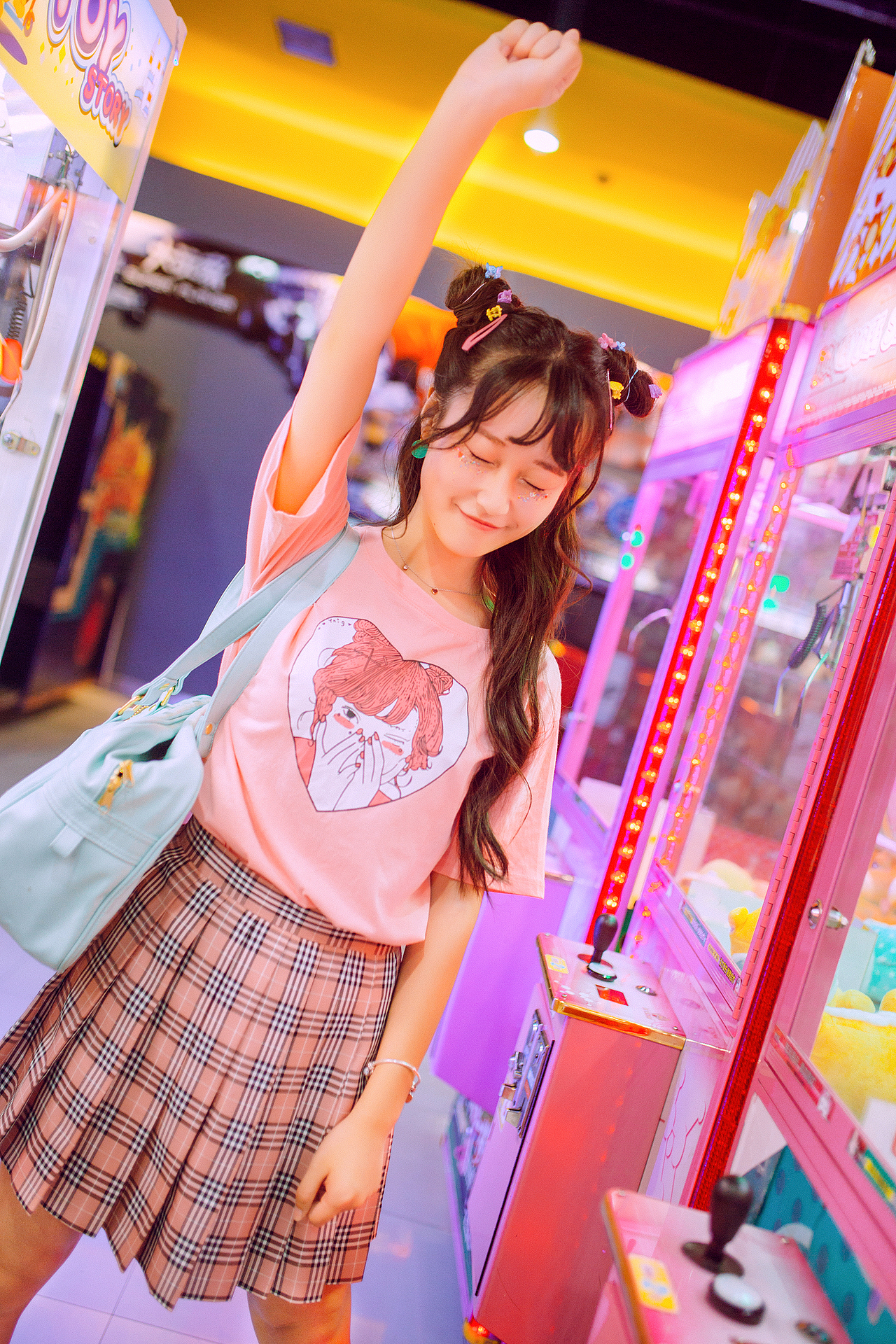 游戏室的美少女