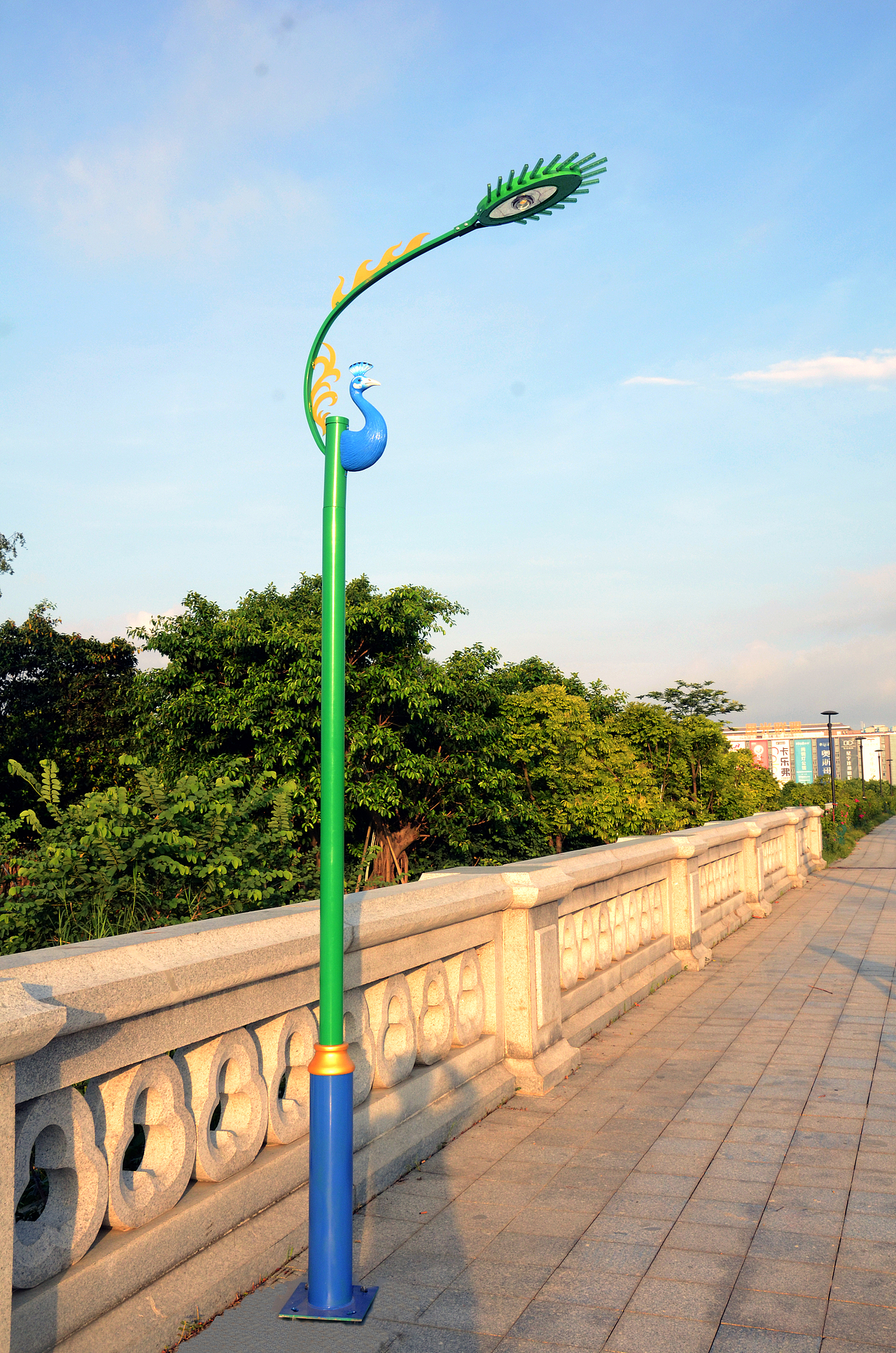 孔雀景观灯孔雀造型景观路灯世博光电