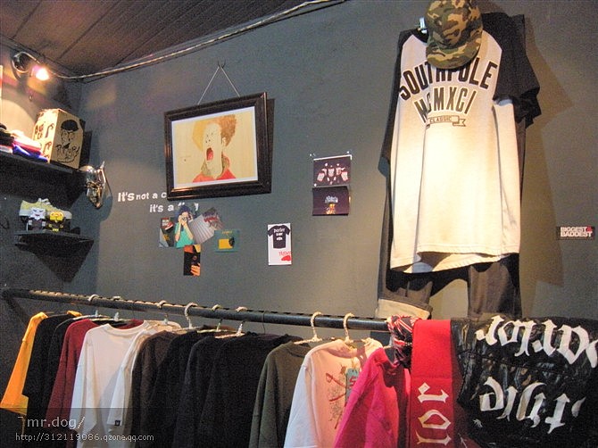 PARLOR小店&nbsp;及自己印的T