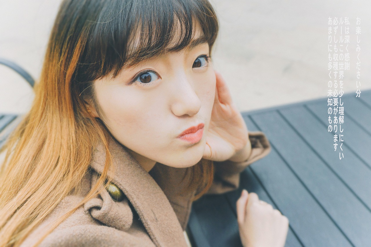 随拍几组妹子的照片