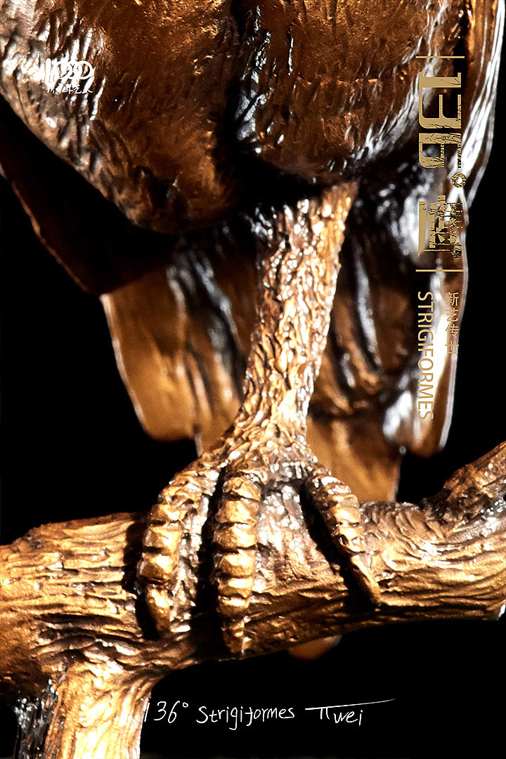 新艺传世 TTwei《136°鹰》 青铜雕塑