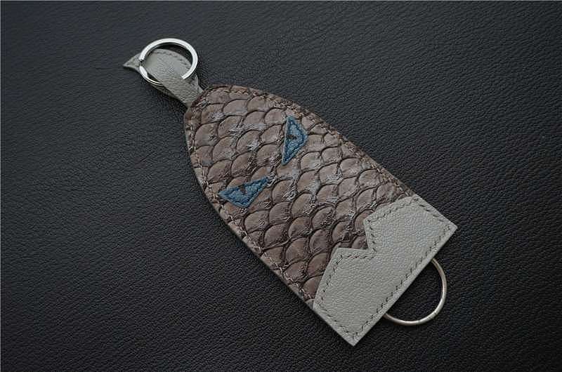 鲤鱼皮钥匙包（图ZODY4NTg4NjQ=） - 工艺品设计 - 站酷设计师BOM手作原创素材 - 站酷ZCOOL