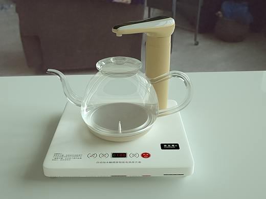 自家茶壶仿着建模