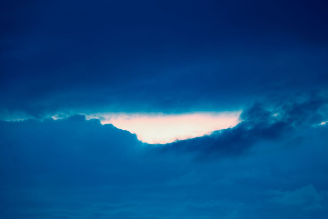 这片天空我承包了。