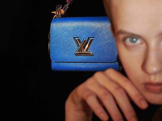 Madame Figaro 10月刊