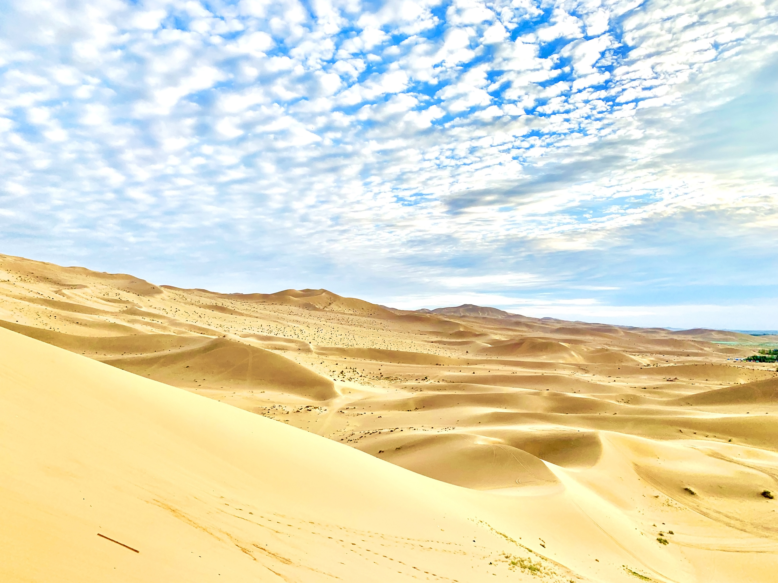 世界第四大沙漠内蒙古巴丹吉林沙漠灵幻之美 - 图库 - 市场报网络版时事经济观察