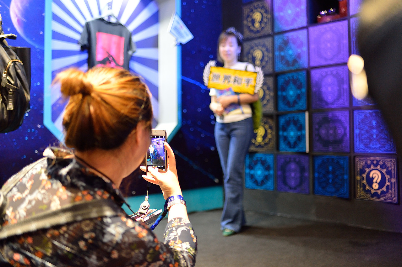 {淘宝造物节} 火星情报局店铺周边（图ZODU3MzM4NzY=） - 宣传物料 - 站酷设计师周喆原创素材 - 站酷ZCOOL