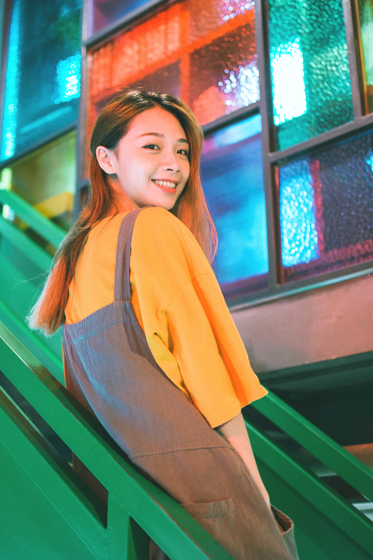 人像摄影-你的笑颜（图ZMTI2NTYyNDI0） - 人像摄影 - 站酷设计师SookieLee原创素材 - 站酷ZCOOL