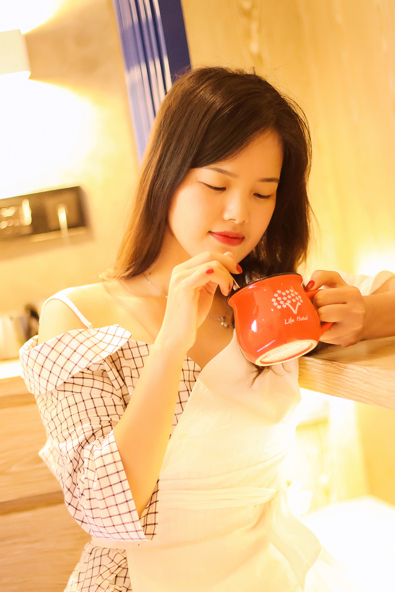 鄰家女孩（圖ZMTYyNzc5MjUy） - 人像攝影 - 站酷設(shè)計(jì)師雙子油菜花原創(chuàng)素材 - 站酷ZCOOL