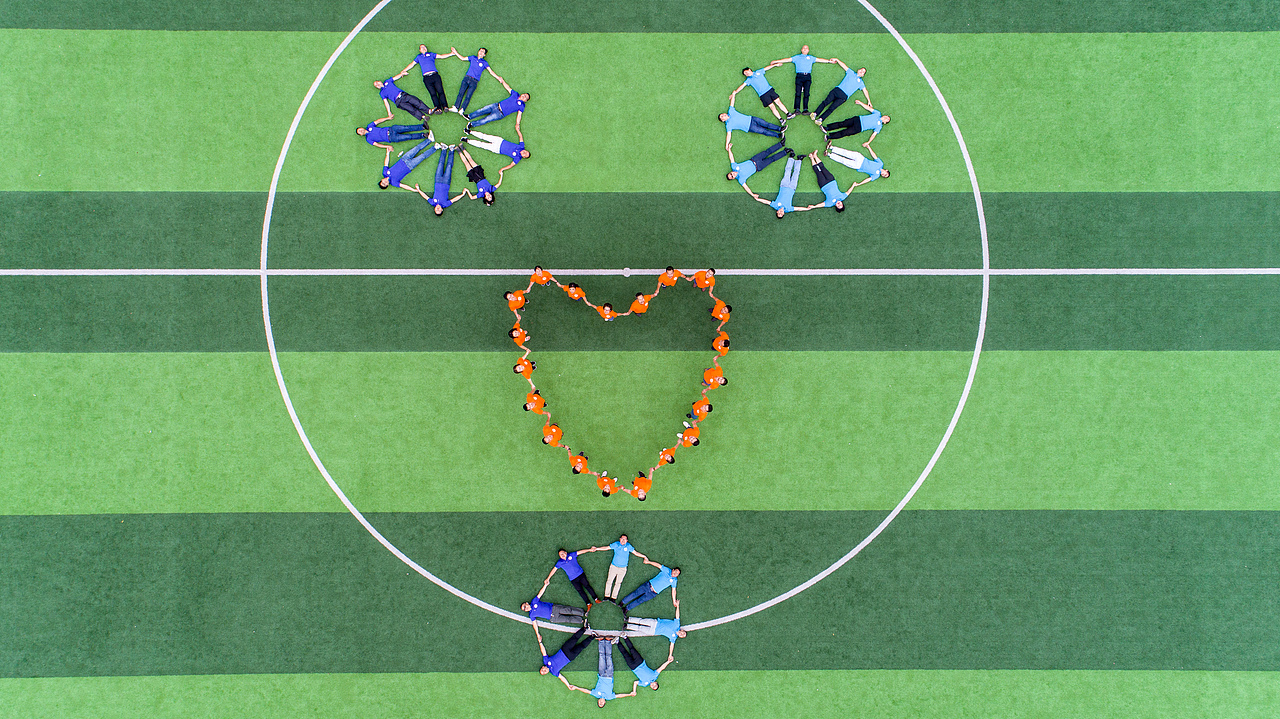 航拍制作——同学聚会集体照造型样片