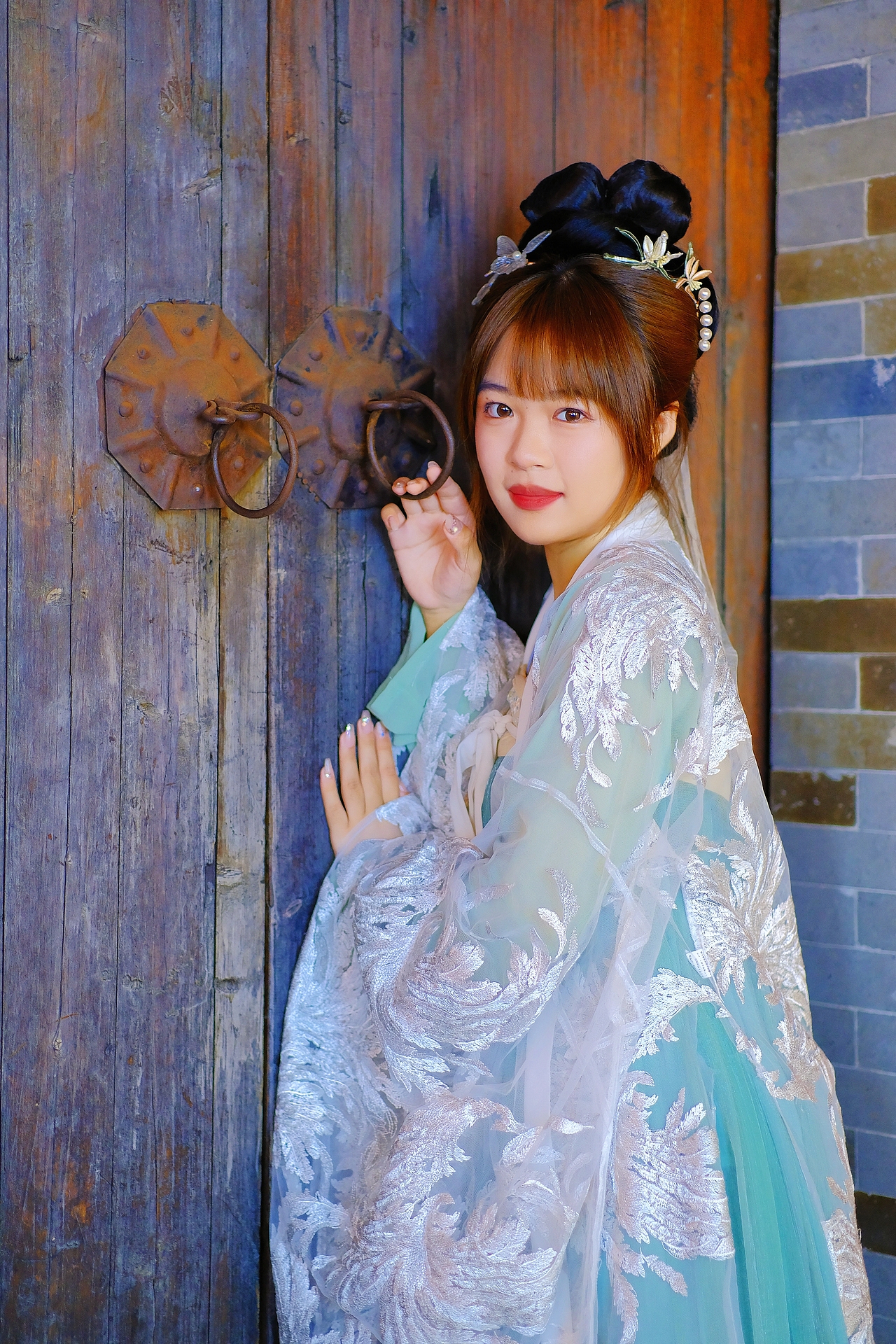 燈火闌珊處（圖ZMzExOTQxOTA4） - 人像攝影 - 站酷設(shè)計(jì)師mysun2015原創(chuàng)素材 - 站酷ZCOOL