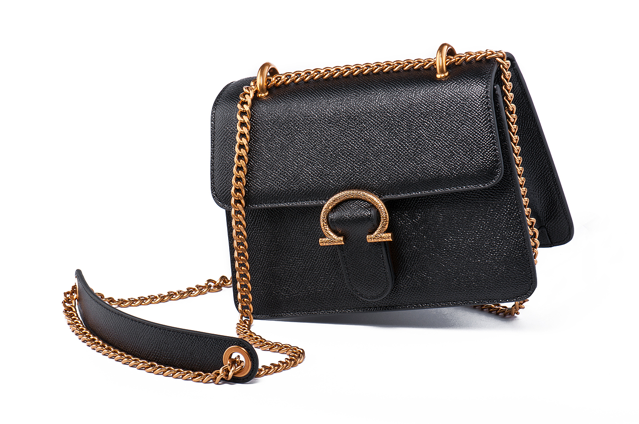 简图摄影 一家专业拍包的工作室