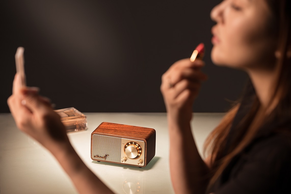 原木低音炮拍摄