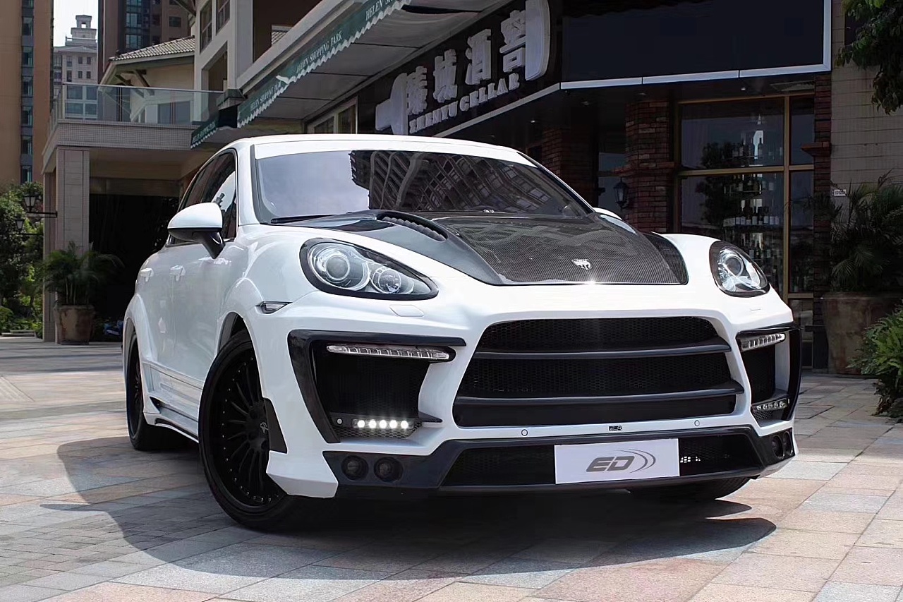 保时捷卡宴958改装lumma款宽体包围机盖 前杠后杠风刀