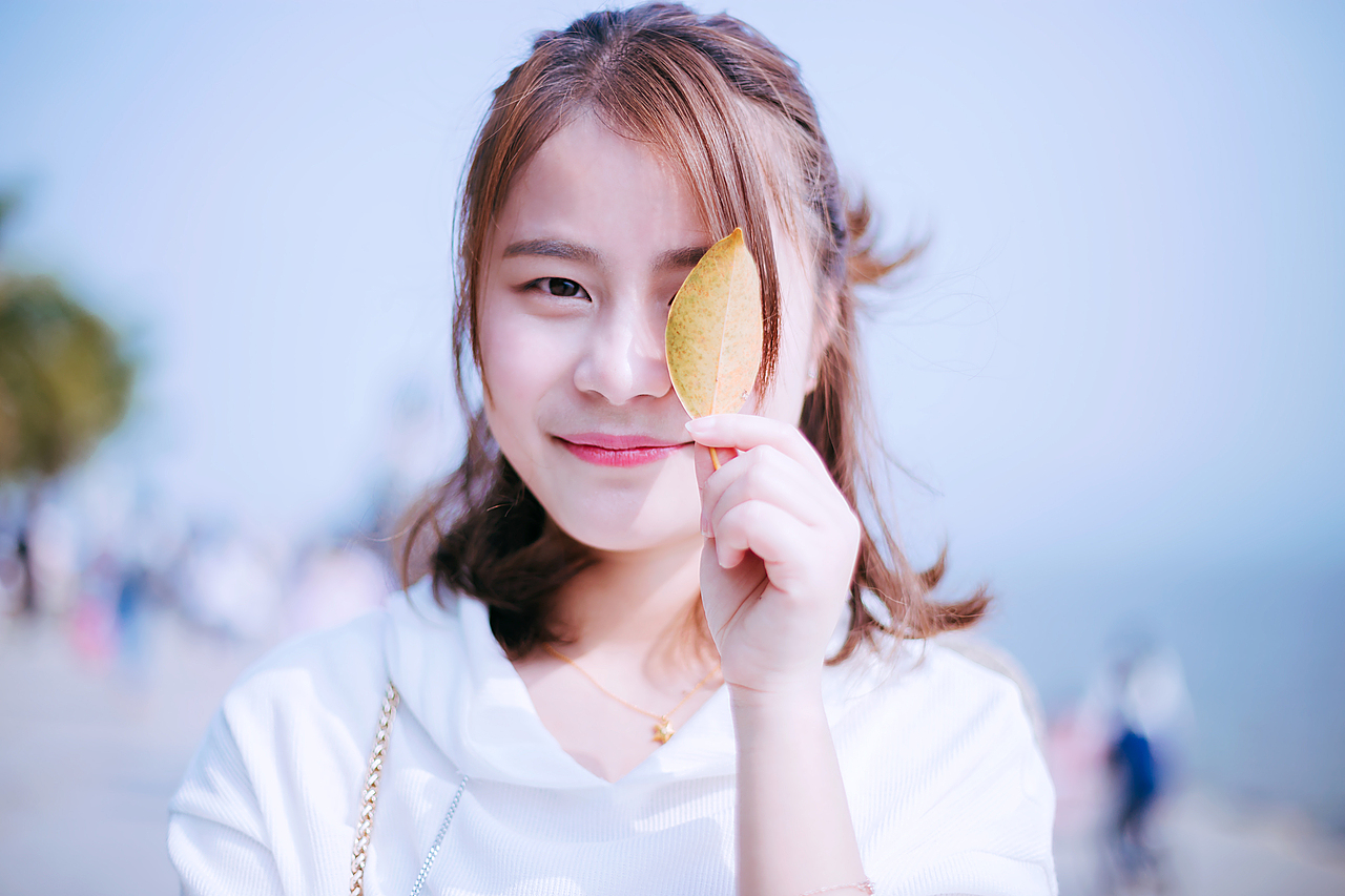 海边的白衣少女（图ZODU1MjYxMDQ=） - 人像摄影 - 站酷设计师天一寨主原创素材 - 站酷ZCOOL