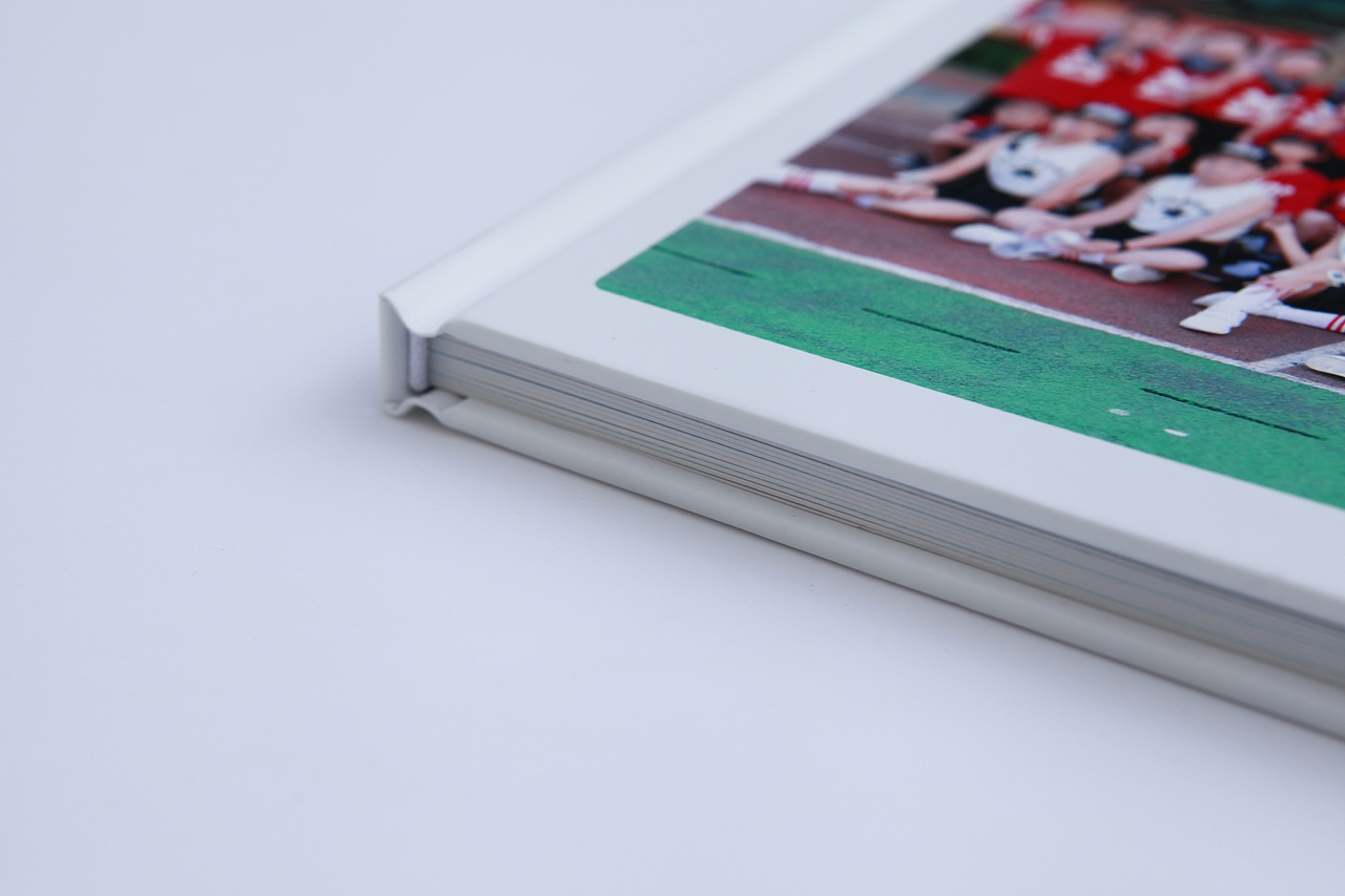 毕业册（图ZMTgzMDEyMDA0） - 书籍/画册 - 站酷设计师相同的默契原创素材 - 站酷ZCOOL