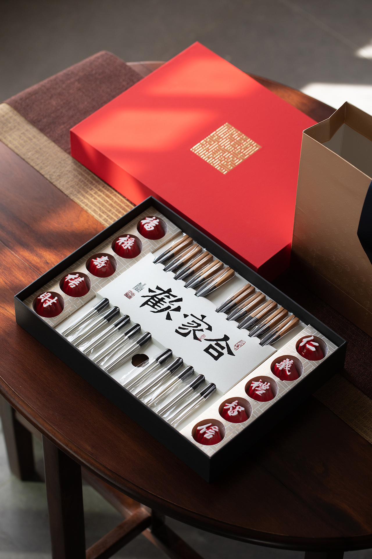 合家欢——十全十美银筷（图ZMjgyMDk5MjA0） - 其他工业/产品 - 站酷设计师银与奥鑫福金银礼原创素材 - 站酷ZCOOL