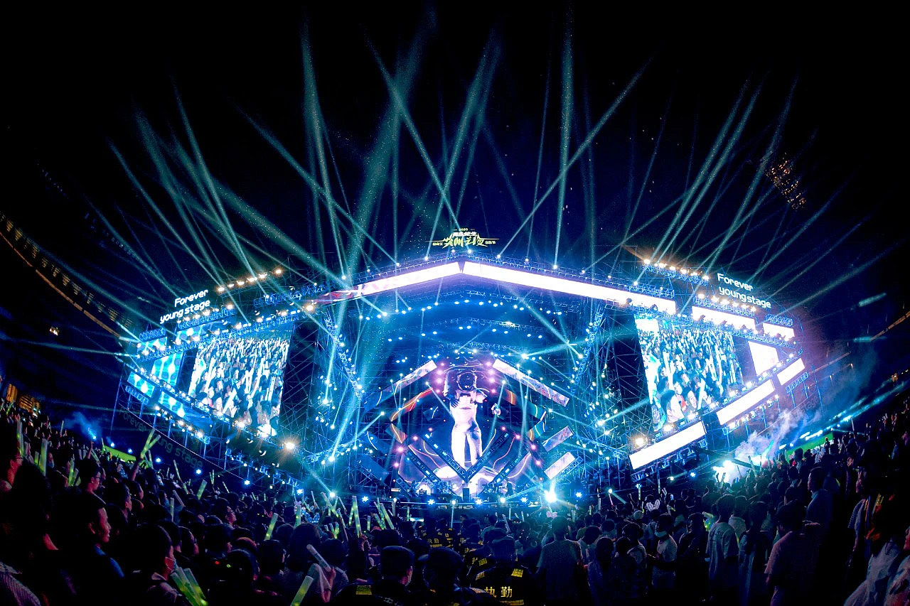 2020forever young海口音乐节|空间|舞台美术|廖定敏_manman_原创作品