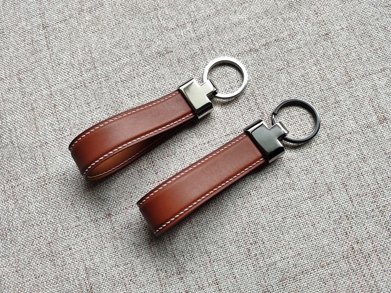 Barenia小牛皮钥匙扣